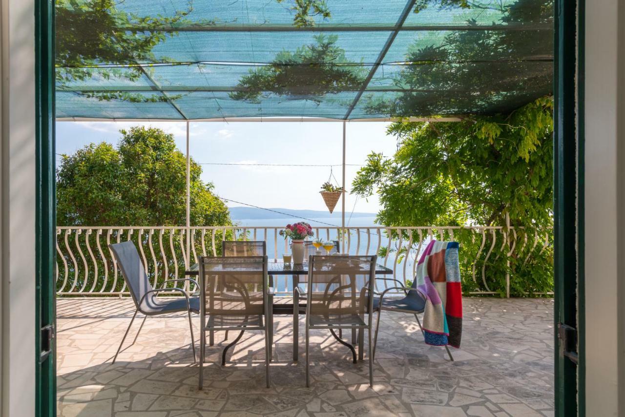 Holiday Home Figa Омиш Экстерьер фото